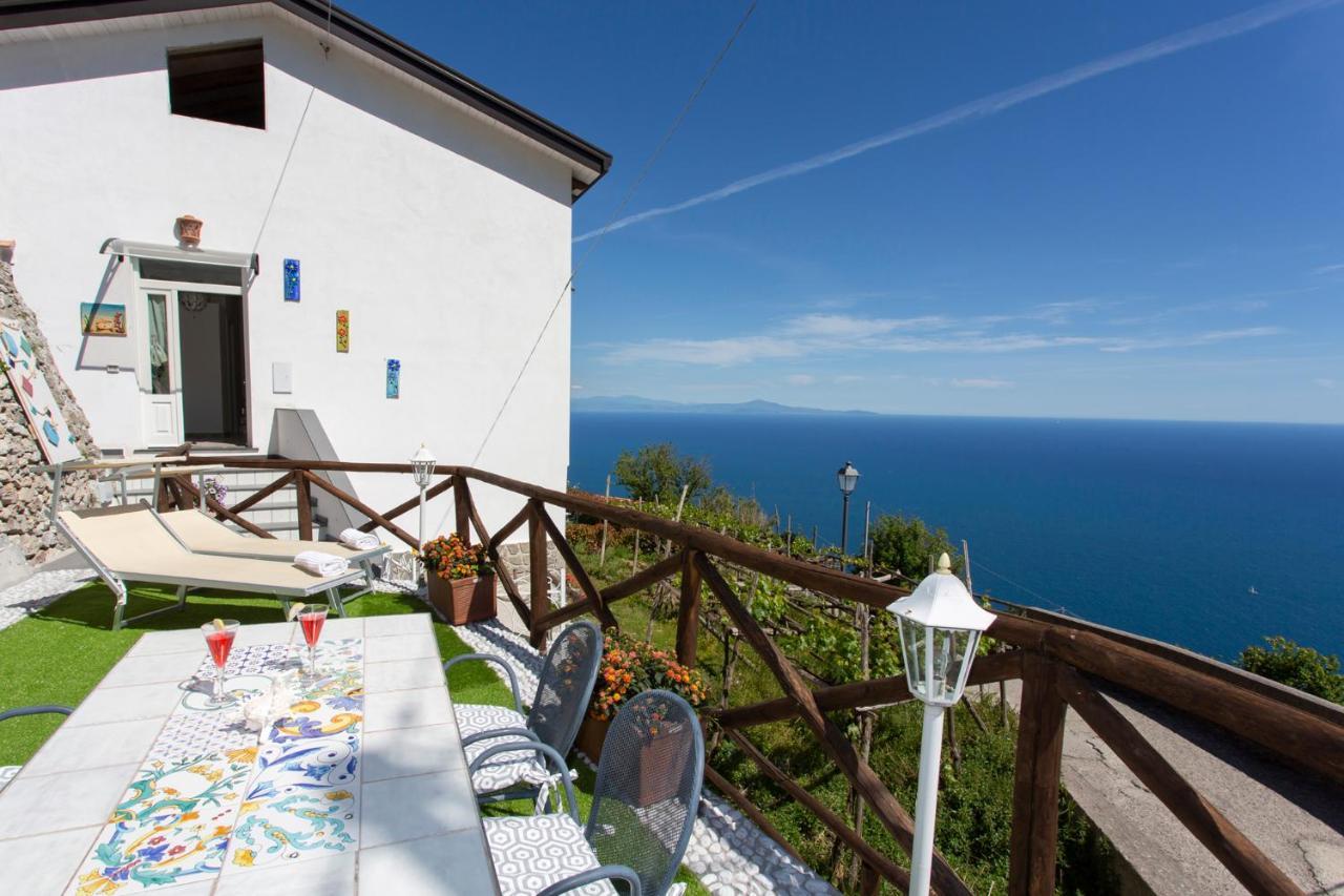 Holidays Perla D'Amalfi Exteriör bild