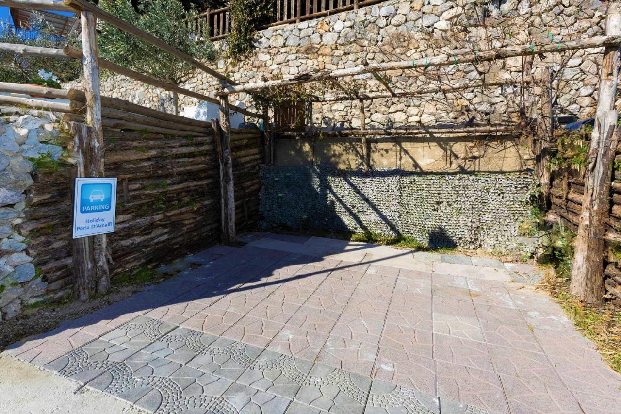 Holidays Perla D'Amalfi Exteriör bild
