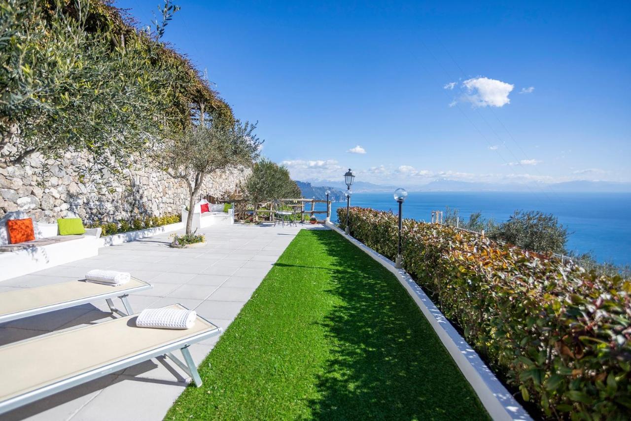 Holidays Perla D'Amalfi Exteriör bild